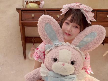 我怎萌你啦˶˃ ᵕ ˂˶ 再贩系列上身效果展示
视频大家可以重点参考一下尺寸
#momo物语#吃我一波lolita安利 #lolita #momo新朋友再贩