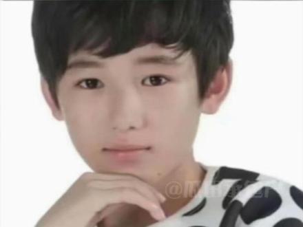 我们珍珠奶茶男神,原来是出自这里。 #宋亚轩 #抽象 #珍珠奶茶 #时代少年团宋亚轩 #搞笑