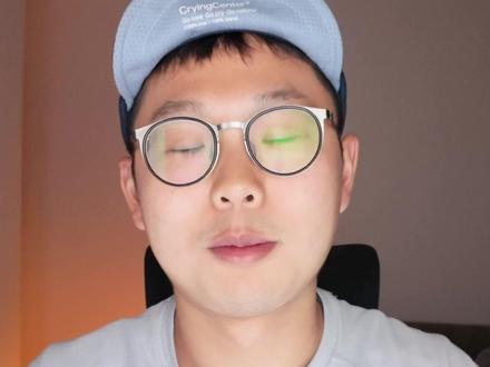 读东北屁磕不能笑,笑了喝中药 我要是能听到东北话版的就好了,评论区能实现这个愿望不?#东北话 #东北口音 #搞笑视频 #reaction
