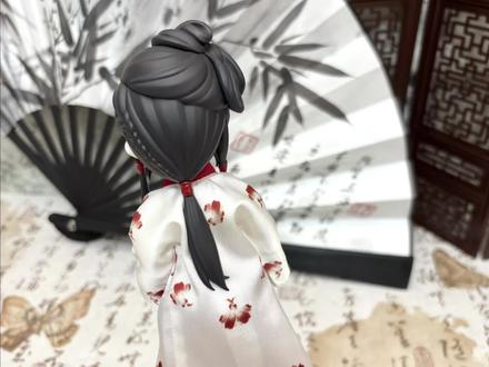 🎋看背影就知道是红楼梦的哪位妹妹了✨
#红楼梦#林黛玉#可动人偶#bjd #bjd盲盒