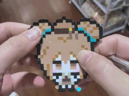 #拼豆#拼豆豆 #拼豆教程#diy #第一视角 第一视角三分钟教会你混豆作品的修复