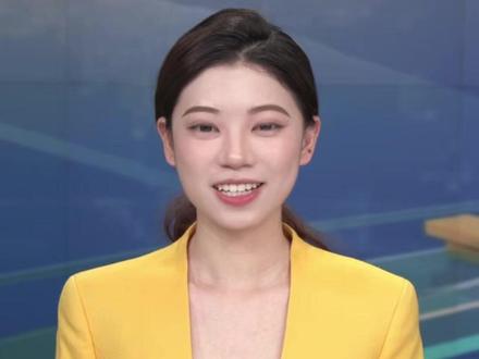 记者最新调查发现,“性商教母”周媛擦边生意并未因线上封禁而停摆。