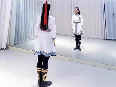 网红蒙古舞,背面慢动作教程,今晚7:30直播间见#零基础学舞蹈 #蒙古舞 #舞蹈教学 @DOU+小助手