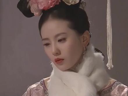 全网嘲她“木头演技”,可除了刘诗诗,谁也演不了马尔泰·若曦 #刘诗诗 #步步惊心 #经典古装剧 #幕后 #宫斗剧