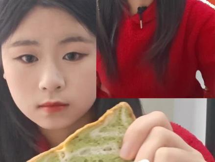 工伤!第二天💩都绿了。好吧每次剪视频都不知道拍的时候在说些什么东西,死嘴说点有用的😇#抹茶控 #抹茶面包 #面包测评 #美食 #抖音美食创作者