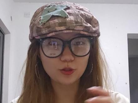 恐惧背后是更大的恐惧!深圳的壁虎能不能把深圳的蟑螂都吃掉然后再自己灭绝#壁虎爬窗 #蟑螂怎么消灭最彻底 #二旬老奶强势回归 #虫子滚出地球