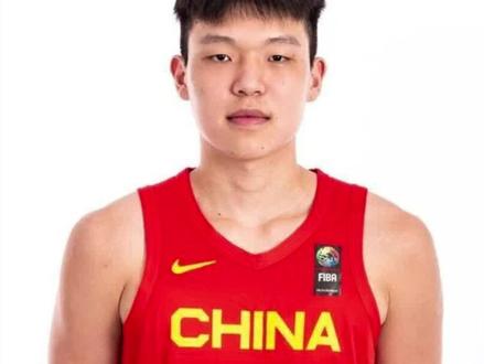 U19男篮世界杯中国VS法国,杨瀚森赵维伦带队硬钢世界亚军!#dou来为中国篮球加油 #抖音篮球季 #中国男篮