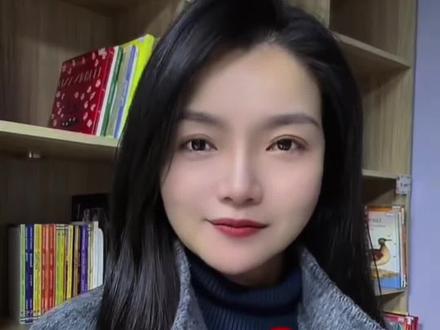 花车配爽文 从柳宗元的江面,开进万人同心的今天。这是一场准备了2100年的归来。它载着的不仅是冠军,是一座古城攒了千年的沉默与呐喊。#文化自信 #永州#湖南#文化文旅#媒体人张蓓蓓