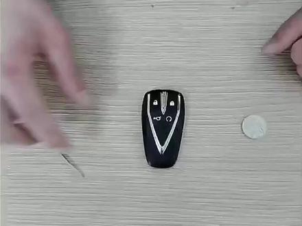 长安逸动 遥控钥匙电池更换