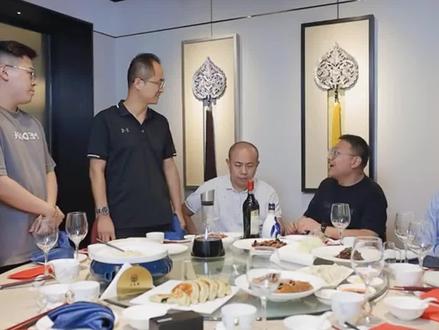 客不带客,这是饭局上的规矩!你的人脉不要让别人去维护!#饭局