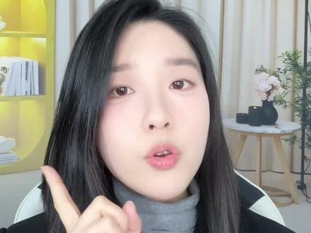 积存金 vs 黄金ETF,到底怎么选?一篇讲明白!✨
想投资黄金,但看着“积存金”和“黄金ETF”这两个选项就头大?
今天一篇笔记帮你理清思路,选对适合自己的黄金投资方式👇#ETF #黄金 #黄金ETF #基金