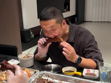 今日晚餐|烤猪排骨、海鲜大咖、银耳雪梨羹#晚餐#我的厨房日记#日常做饭#凯度trpro微蒸烤一体机#蒸烤箱推荐