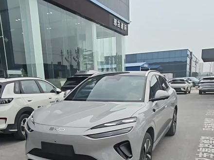 海狮06试驾车到了,搭载了OTA升级后的自动泊车。