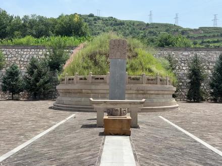 广西到山西,千里迢迢来看于成龙的碑文,啥也没了!