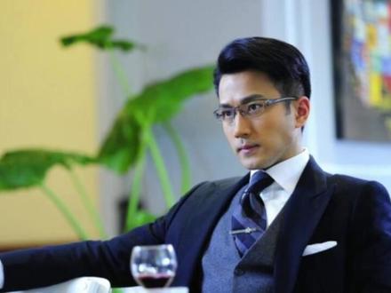 张老师说解汉字
#每日一字:霸
#学霸模式开启