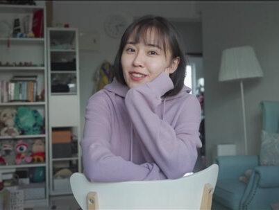 我的老小孩,在我变得越来越强大之前,请千万别忘记我的脸。