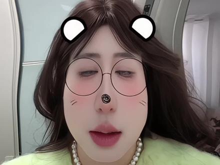 我的好姐妹,给你一个可爱的小发卡,化妆时候记得用#发卡发箍 #二次元