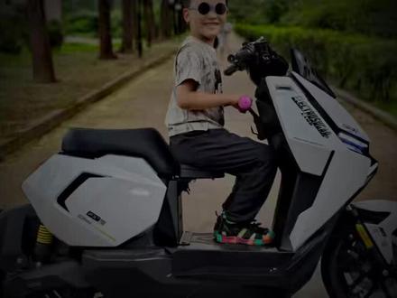 Sevent 小牛FX/FXT儿童座椅安装视频