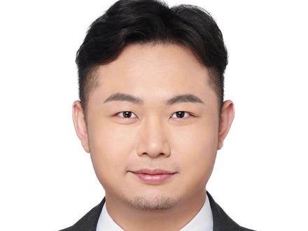 新能源车概念股掀涨停潮 #经济 #股票 #财经 #金融 #泛财经