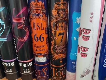 如果你和我一样手汗量一般或偏少,建议试试华美手胶,便宜性价比高#羽毛球手胶推荐