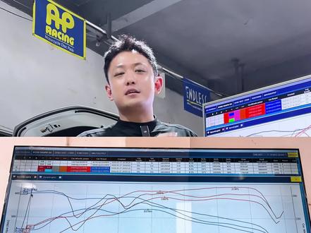 国产之光-奇瑞鲲鹏动力 25款奇瑞瑞虎9,2.0T前驱版本,官标261匹,400牛米的鲲鹏动力发动机,原厂轮上196匹马力,337牛米,纯原厂硬件的情况下进行SD一阶特调程序调试,最终定版轮上219匹马力,426牛米,可以看到对比原厂的扭矩提升真的是非常大,而且起步就可以达到峰值扭矩,对比原厂的4000多转以后的峰值要来的早特别多,有效改善中大型SUV推背感不足,超车不从容,油门不跟脚的情况,而且这么重的一台车刷写完成后01实测可以跑到7.4秒的加速成绩,轮胎尖叫打滑到六七十迈,如果换完轮胎可以轻松跑到6秒俱乐部,为国产造车势力点赞!
#奇瑞 #奇瑞瑞虎9 #汽车专业知识分享