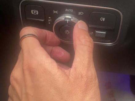 #我要上热门 2024款GLB功能按键讲解,你学费了么?#dou是好车 #抖音汽车 #glb