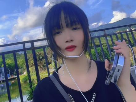 So8声卡加苹果耳麦户外录制效果#直播设备 #手机直播声卡推荐 #无线耳机