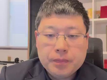 Claud Code 桌面版开始冲多 Agent 工作台,AI 编程工具比的已经不是写代码快不快了,而是谁能让多个 Agent 稳定协作#ClaudCode#Agent#AI编程