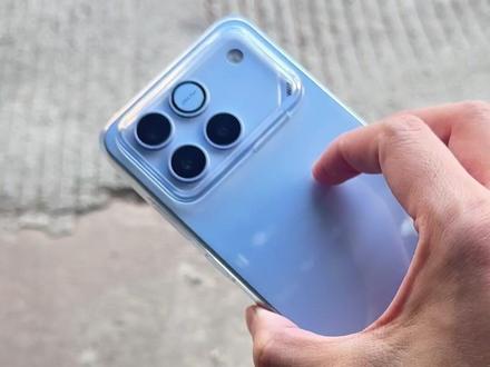 荣耀WIN月底刚到手,年初就感觉到后悔了.....#荣耀 #荣耀win #荣耀手机 #荣耀win配件 #荣耀win钢化膜