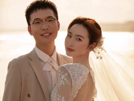 当这首bgm 响起时 就该展示婚纱照啦😍#三亚婚纱照 系列你爱了嘛#婚纱照 #三亚婚纱摄影 #婚纱照风格