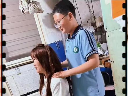 母亲节虽过,但对妈妈的爱却一直存在#母亲节 #母亲节快乐妈妈辛苦了 #母亲节暖心大作战 #特别的花给特别的妈妈 #母亲节手工 @DOU+小助手 @抖音小助手