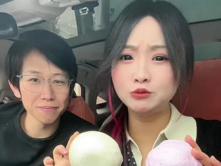 你们猜猜他吃的啥! #搞笑 #情侣 #反差 #情侣日常 #干噎酸奶