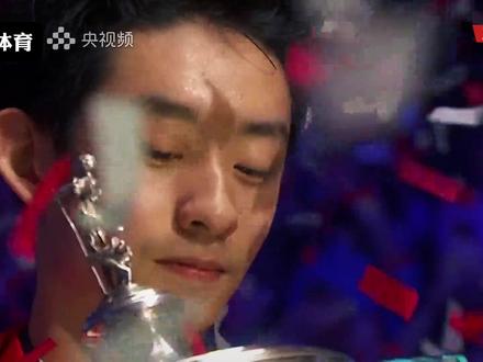 吴宜泽夺得世锦赛冠军,创造历史,背后离不开父亲的无条件支持! #吴宜泽 #吴宜泽夺冠 #2026斯诺克世锦赛 #斯诺克 #青年创作者成长计划