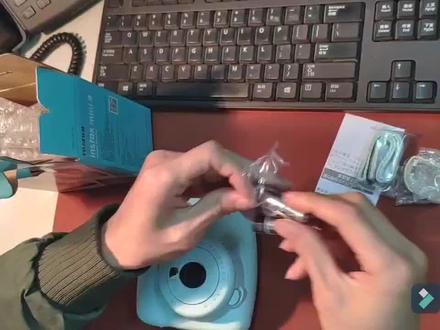 #数码科技 #拍立得成像 #电子产品 #富士一次成像相机 出现卡纸灯闪,要立即更换电池!换新电池纸会自动排出