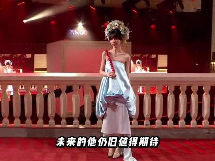 凭颜值与热度双爆,“萌脸战神” 田曦薇坐稳奢圈新贵!#Gucci #田曦薇 #时尚 #充能计划 #青年创作者成长计划