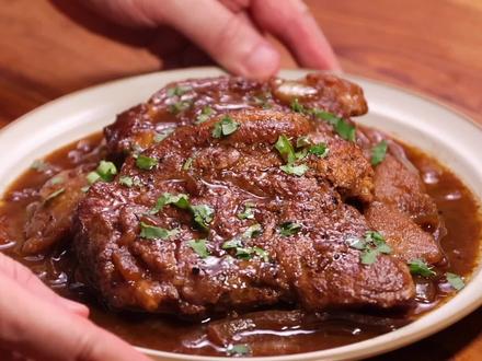 酸甜开胃香气扑鼻的法式苹果炖猪排 太上头了 #美食创作人计划 #西餐美食 #猪排 #跟着抖音学做菜 #家常菜