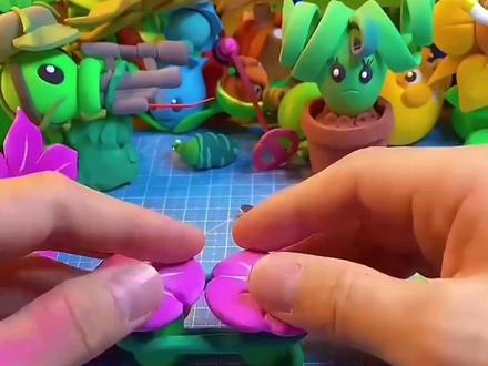 #超轻粘土手工 #一起玩手工吧 #植物大战僵尸 喇叭花植物大战僵尸🧟♀️