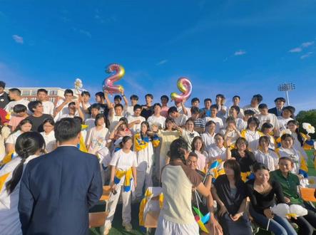 毕业🎓 加油,三中高三学子!
