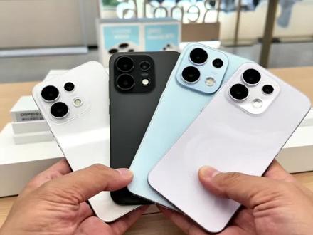 都在吐槽OPPO Reno16颜值倒退,4个颜色你喜欢哪个? #oppo云南 #opporeno16 #裸眼3D #opporeno16系列 #oppo云南怦然心动
