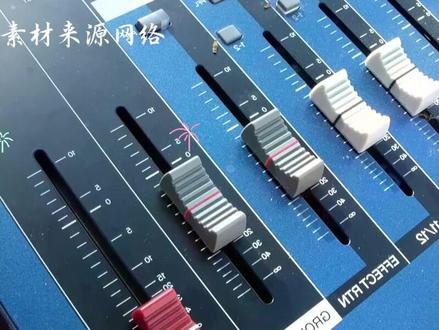 贵金属崩盘错伤铝!情绪退潮后才是真机会!#金融 #财经 #铝价 #贵金属