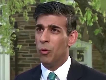 印度裔的英国首相迎接拜登,却被无情歧视,这就是美国的人人平等#英国 #苏纳克