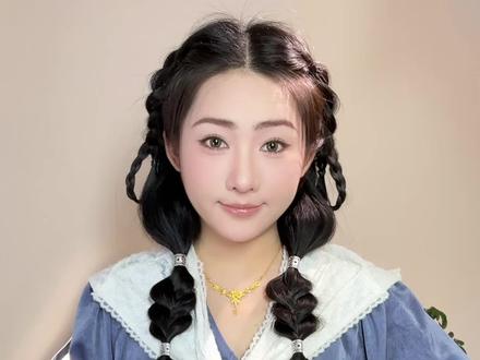 可爱减龄‼️垂耳兔双麻花辫 简单好看 超有纹理感~手残党姐妹也能放心冲!赶快试试叭~#发型教程 #双麻花辫教程 #简单好看编发教学 #创作者中心 #创作灵感