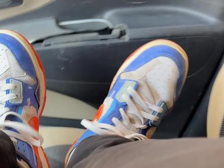 逢人就炫耀的玫瑰,枯萎了该怎么收场。