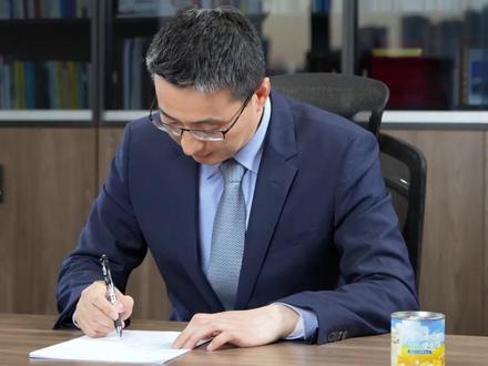 山东总裁果然是懂学习的!#山东人吃鱼前还得上节物理课
