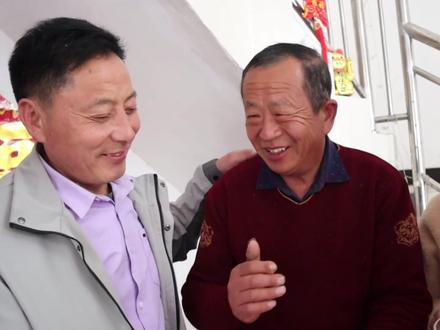盼盼父母给我订婚礼,我爸妈怎么都不肯要,他们说只要我们能过的好就行。双方父母都很开明,这样子真好#订婚 #新农人计划2021