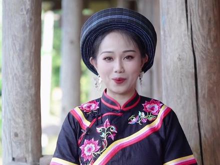 布依族刺绣介绍#布依族 #纯手工刺绣 #民族特色民族文化 @抖音小助手 @布依之花 @哈妮