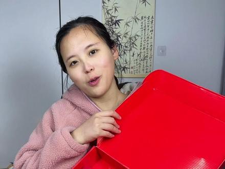 保暖内衣套装 救命啊,这波冷空气差点我我冻成智障了!幸好老公给我安排了这个#都市丽人 家的#保暖内衣套装 穿上身暖暖的,就很贴心