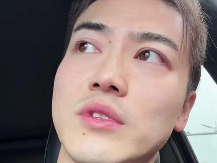 互怼反转!骂人竟骂到自己 #都钊 #老婆 @都钊