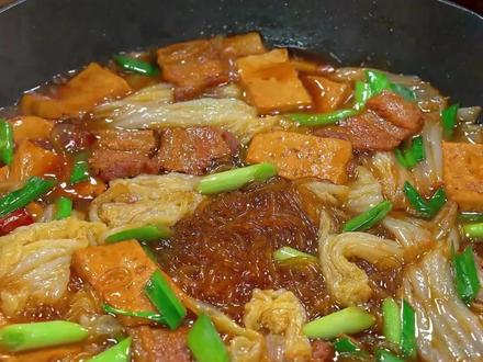 家里有孕妇产妇的,试试这道白菜猪肉炖粉条~
#月子餐 #月子餐食谱 #产妇#坐月子 #孕妇