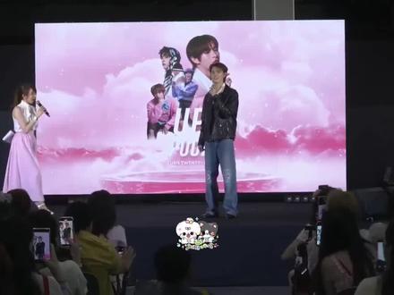 pooh生日会上pavel送礼物环节CUT